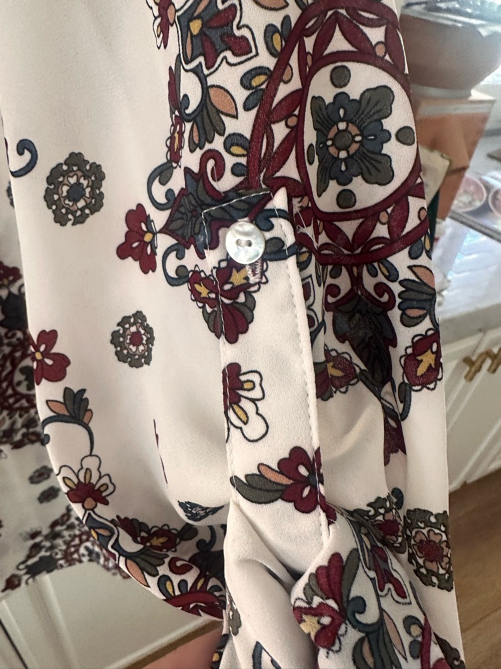 DR2 White Blouse with Burgundy and Black Medallion Print - Picture 4 of 5